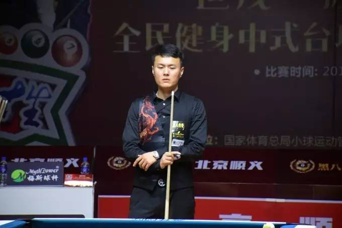 打出带有纳 打出带有纳