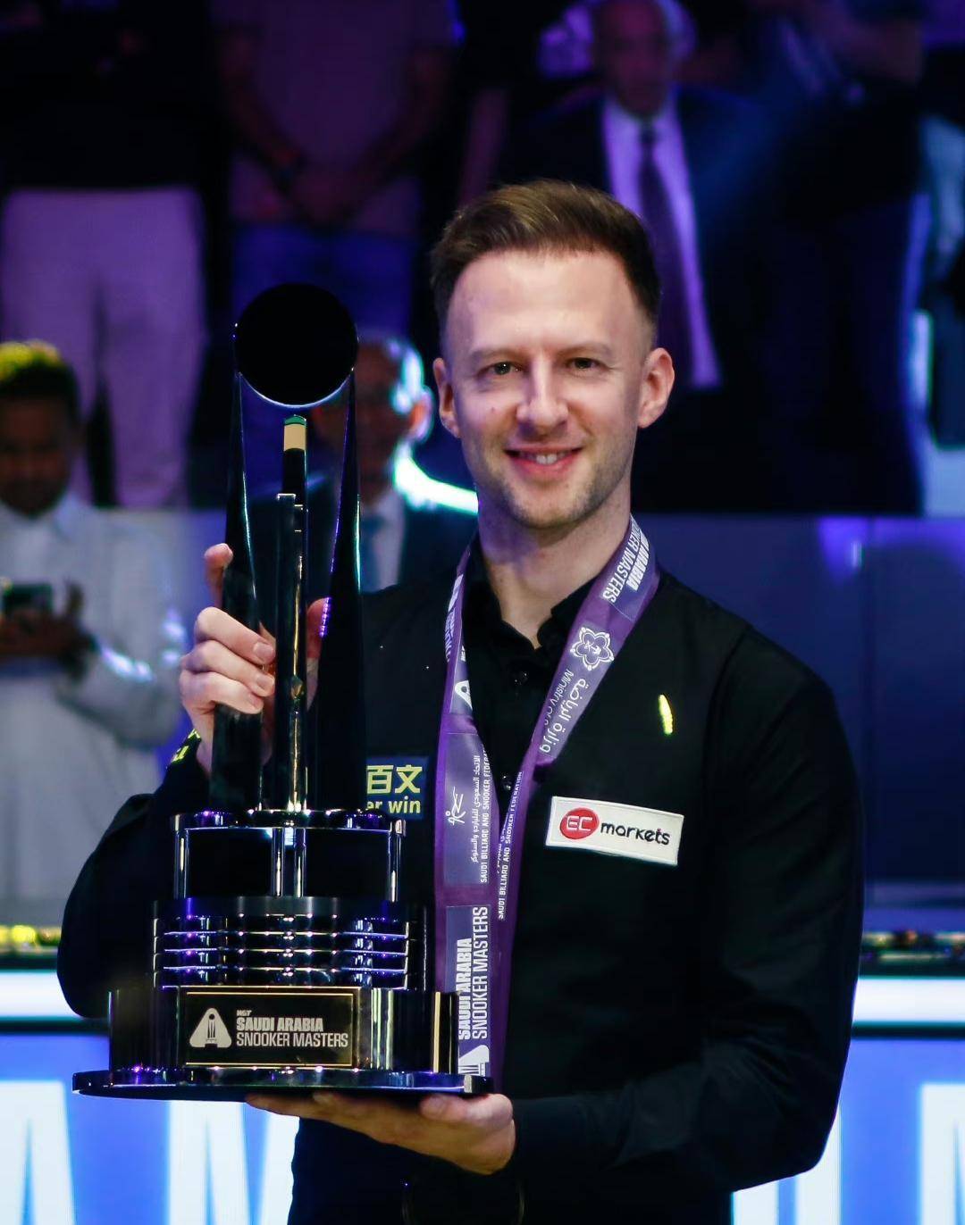 这段经历使 这段经历使