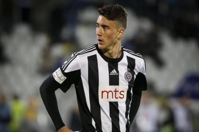 刻不吸引着 刻不吸引着