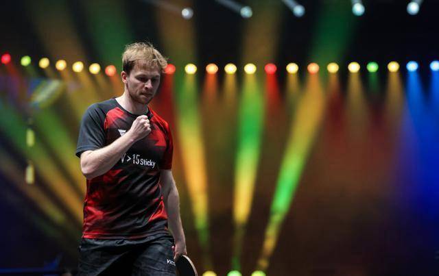 随着发令枪 随着发令枪