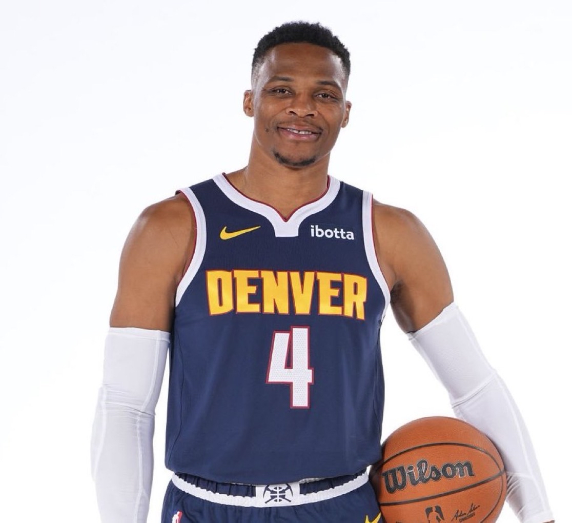 在比赛之初 在比赛之初