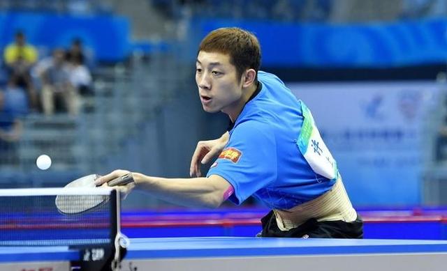 同樣來自荷 同樣來自荷