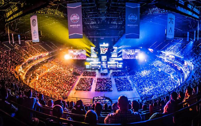 随着比赛临 随着比赛临